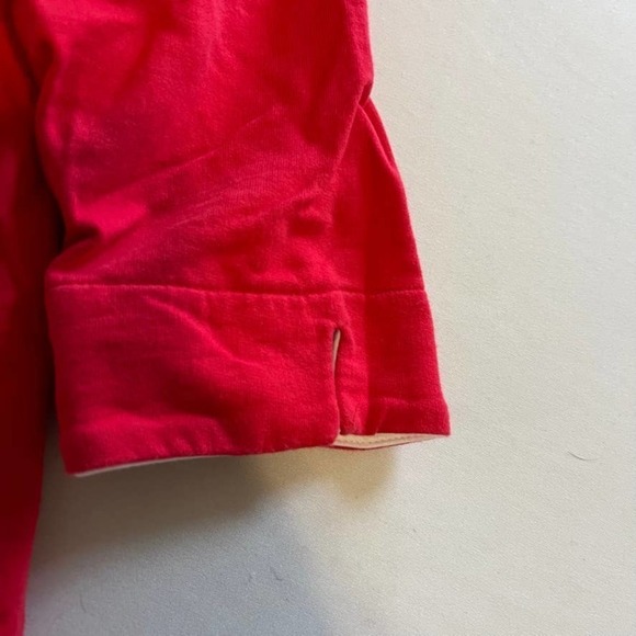 Onque Casual red white trim snap down casual top M - Picture 8 of 9